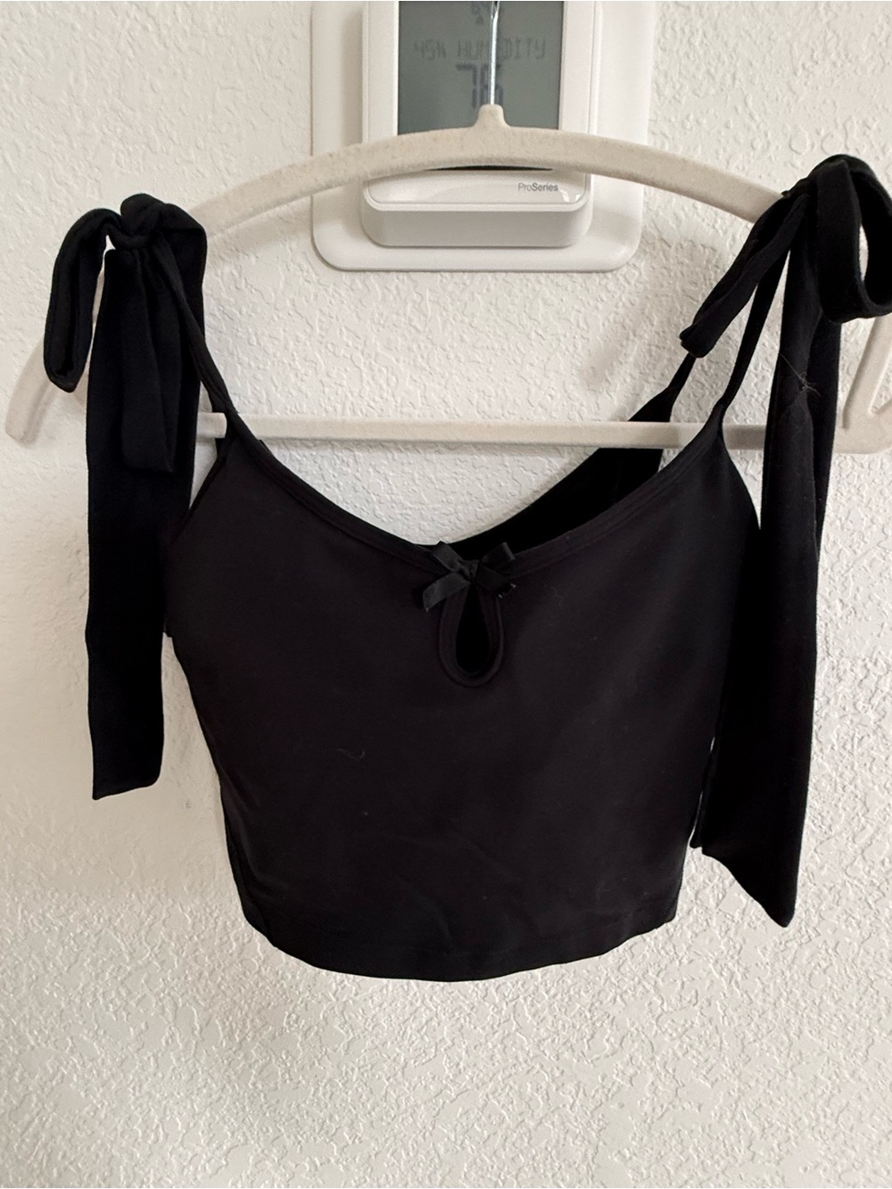 Lululemon Black Tie-Shoulder Crop Workout Top